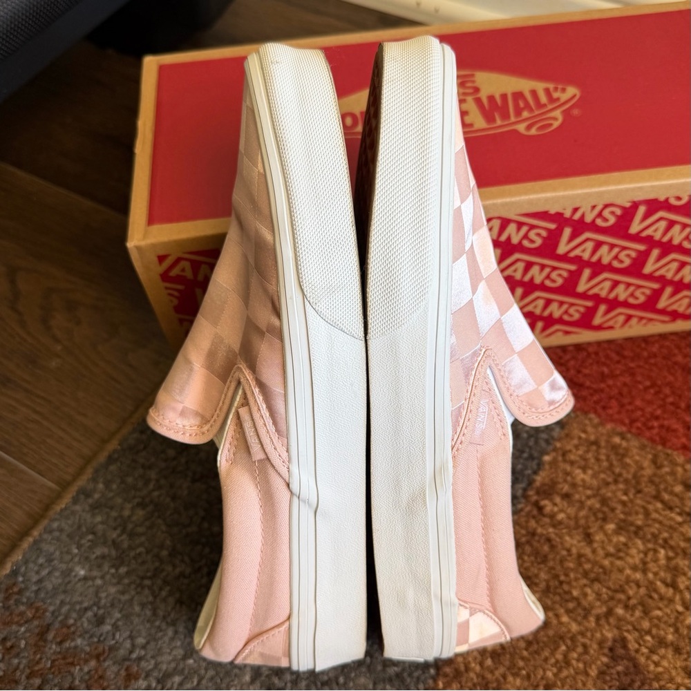Vans Classic Slip-On Checkerboard Satin Light Pink Shoe - Picture 5 of 12